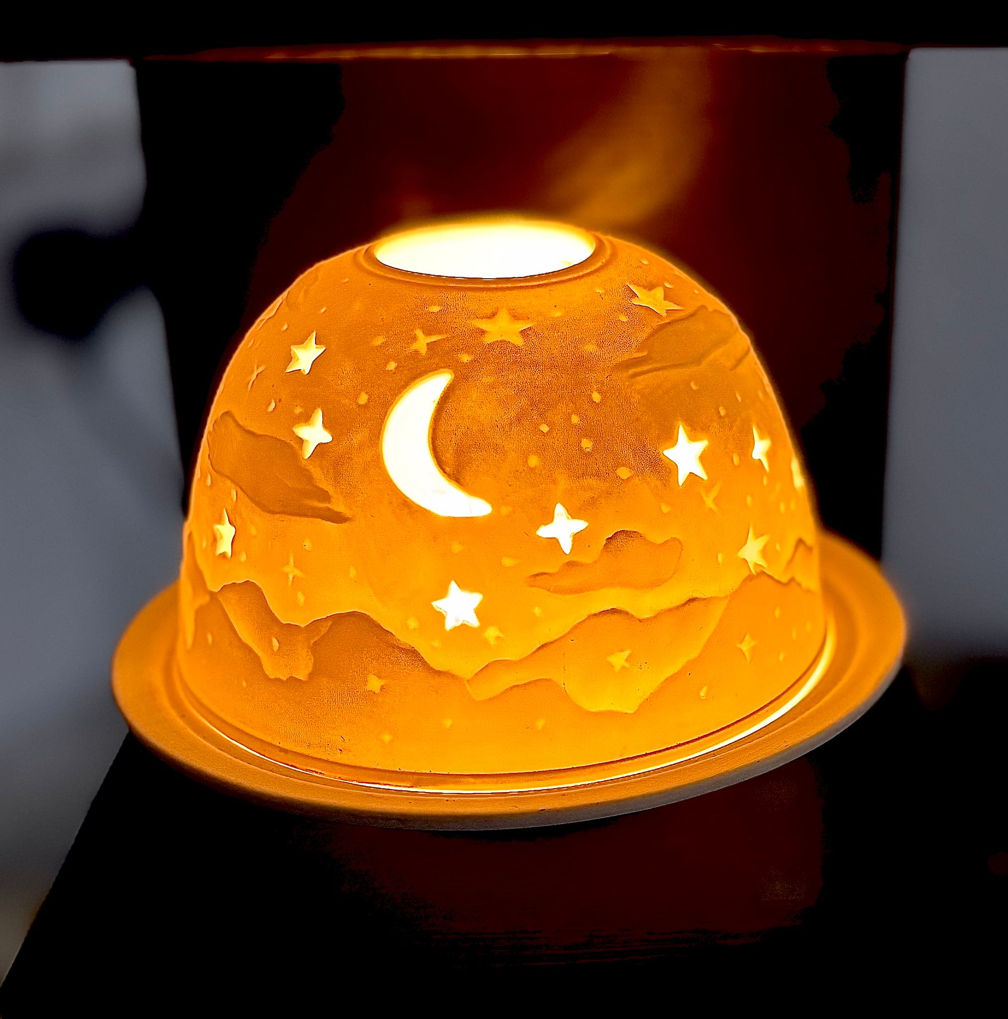 Hellmann Versand Authentic German Ceramic Tea Light Candle Dome - Choice of Designs All year and Christmas