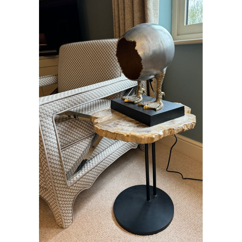 Goose egg table lamp