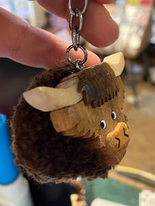 Fluffy highland 2025 cow keyring