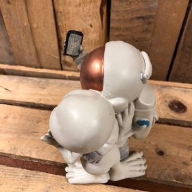 Selfie Alien & Spaceman Figure