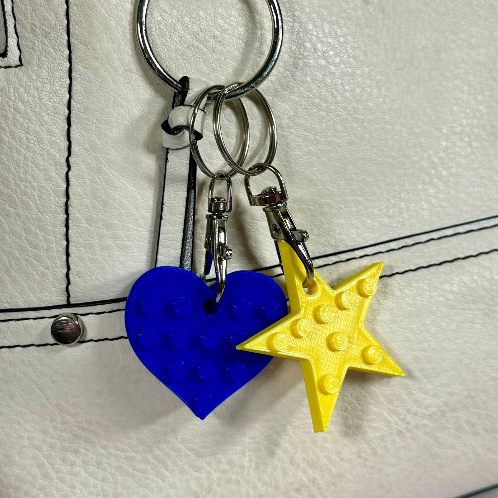 Lego Compatible alphabet keyring  Choice of colours and letter Y, Z, HEART AND STAR (Free Postage)