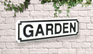 Garden Vintage style wooden street sign